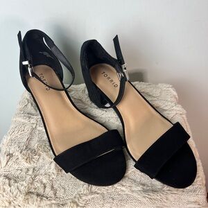 Torrid Black Block Heel Ankle Strap Sandals | Women’s Size 9W | NWOT